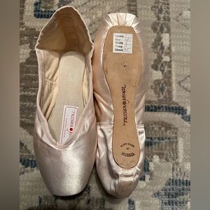 Russian Pointe - Entrada 40 FM 3